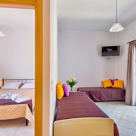 Ethrionplus Two Rooms Apartments Balconies 100 M From The Port Ermupoli Exteriér fotografie